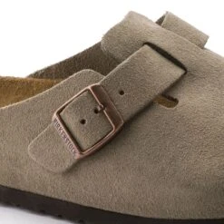 Birkenstock Boston Soft Footbed Taupe Suede- Regular/Wide -Sport Footwear Shop 560771 detail 1 bost tau