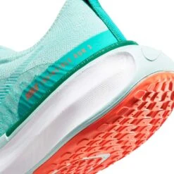 Women's Nike Invincible Run 3 Running Shoe- Jade Ice/White-Clear Jade-Malachite - Regular (B) 15 Women's Nike Invincible Run 3 Running Shoe- Jade Ice/White-Clear Jade-Malachite - Regular (B) -Sport Footwear Shop AURORA DR2660 300 PHSYD002 2000