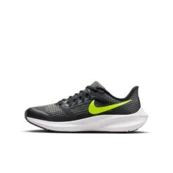 Nike Youth Pegasus 39 Running Shoe- Black/Volt/Barely Volt 13 Nike Youth Pegasus 39 Running Shoe- Black/Volt/Barely Volt -Sport Footwear Shop DM4015 002 PHSLH001