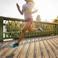 Topo Athletic Women's Cyclone 2 Running Shoe- Ocean/Mint- Regular (B) -Sport Footwear Shop W061.Ocean Mint 10