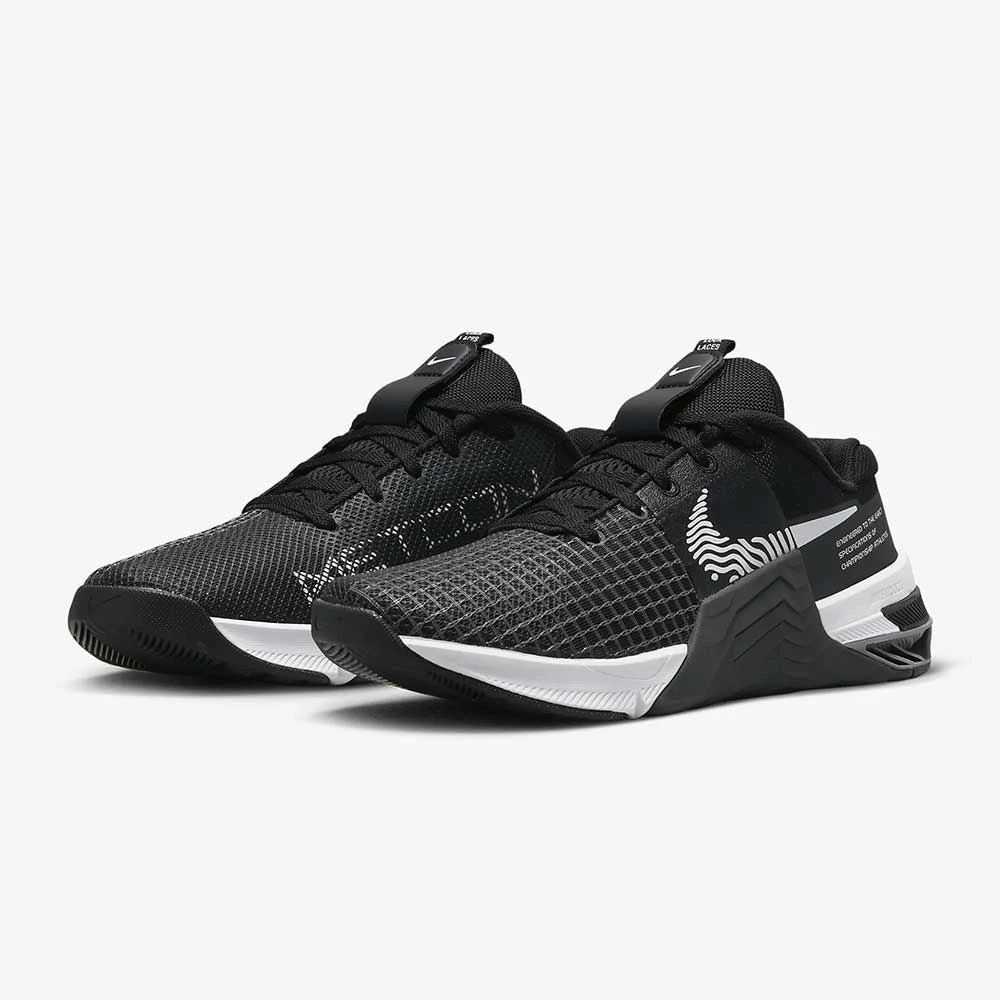 Nike Women's Metcon 8 Training Shoe - Black/White- Regular (B) 4 Nike Women's Metcon 8 Training Shoe - Black/White- Regular (B) - Image 2